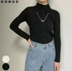 gorge ゴージ チャーム付きレイヤード風 ニット ハーフネック 長袖