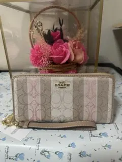 COACH 長財布 シグネチャー ピンク 2026年最新】coach 長財布 シグネチャー ピンクの人気アイテム - メルカリ