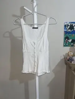 ほぼ新品Brandy Melville レース付きコットンタンクのサムネイル