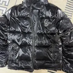 TRAPSTAR ブラックダウンジャケット xs 値下げ可能⭕️のサムネイル