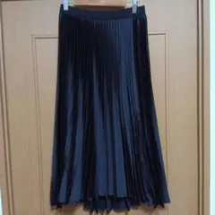 【ユニクロ】ユニクロ✕Theory プリーツラップスカート　M