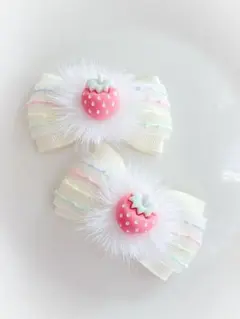 キッズ　ヘアゴム　リボン　リボンゴム　ハンドメイド　いちご　オーガンジー