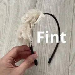 Fint フィント　フラワーモチーフ カチューシャ ヘアアクセサリーのサムネイル