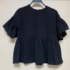 黒　トップス　半袖　ボリューム袖　Ｍ　切り替え　着痩せ　カジュアル　しまむらのサムネイル