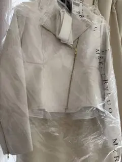 新品未使用タグ付きマーキュリーデュオペプラムジャケット