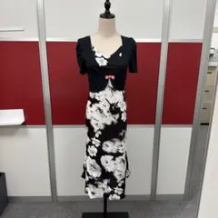 モノトーン 花柄 ノースリーブ ロングワンピース2点セットのサムネイル