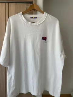 イズネス　オンライン限定Tシャツのサムネイル
