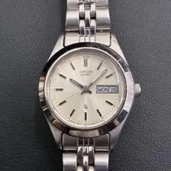 CITIZEN 腕時計 本体 クォーツ デイデイト