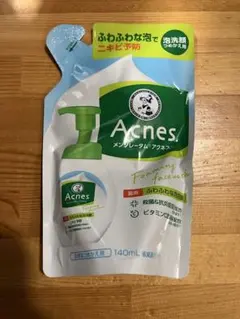 Acnes Foaming Facewash 140mL詰め替え用のサムネイル
