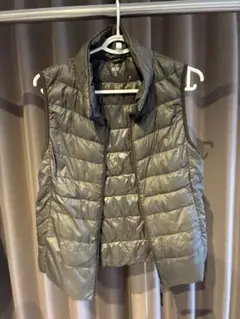 UNIQLO ウルトラライトダウンベスト　サイズM 訳あり