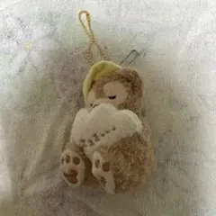 ダッフィー　ぬいぐるみバッジ　すやすや　おねんね 2022年