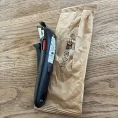 Item thumbnail for item 6f9b4d15-3855-4986-b4cc-307ae8116273