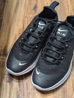 NIKE エアマックス　アクシス 23cm