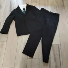 UNIQLO ブラック スーツ 130サイズ