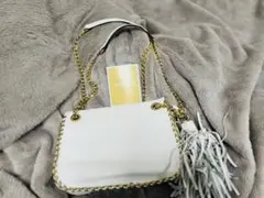 v*a様 ホワイトレザー フリンジ ショルダーバッグ
