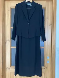 東京ソワール　ソワールペルレ　ブラックフォーマルワンピーススーツ　9号