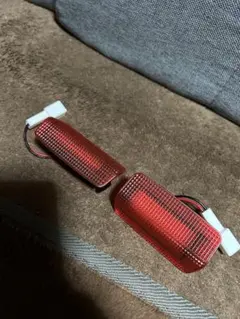 220クラウン 赤　LEDカーテシランプ