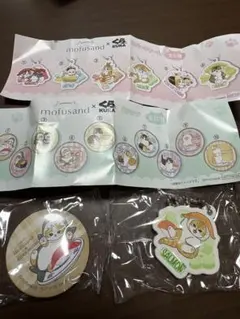 mofusand ラバーチャーム、缶バッジ2個セット