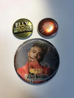 ELLY缶バッチ(metropoliz&unknown metropolitz)