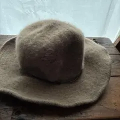 HATattack ベージュ フェルトハットのサムネイル