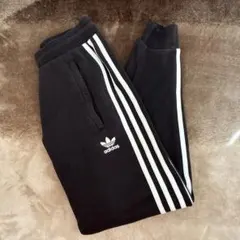 adidas originals ズボン