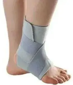 新品　捻挫　靭帯損傷　医療用　足関節装具　サポーター　左足Mサイズ