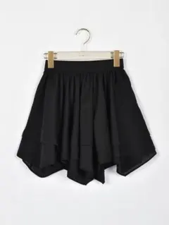 アンミール ミニスカートのサムネイル