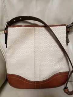 春　お出かけ☆コーチ　ショルダーバッグ　ミニシグネチャー