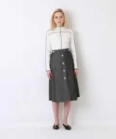 新品　LOVELESS(ラブレス) ステッチ ミモレ スカート　左右スリット入りのサムネイル