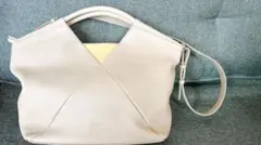 大幅値下げ‼️【新品未使用】ECCO クロスデザイン ハンドバッグ