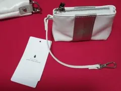 UNITED ARROWS ポーチのみ　小物入れ　サブポーチ　白／銀　未使用品