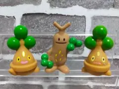 【美品】　ポケモンキッズ　指人形　ウソハチ　ウソッキー　進化3体セット　まとめのサムネイル