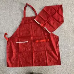赤い星柄エプロンと三角巾セット