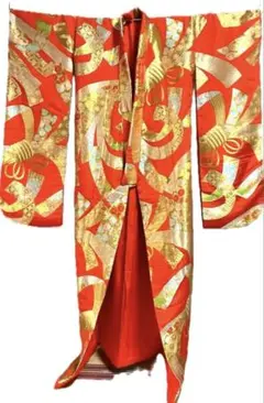裾引き 日本舞踊 大衆演劇 金糸縫松柄 振袖 裾引き 日本舞踊 大衆演劇 金糸縫松柄 振袖 | Mercari