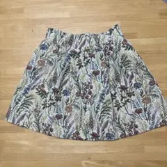 アースミュージックアンドエコロジー　スカート　美品