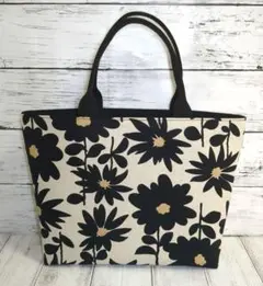 ハンドメイドトートバッグ　お散歩バッグ　サブバッグ　北欧　花柄