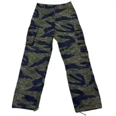 2026年最新】タイガーストライプ パンツの人気アイテム - メルカリ