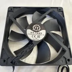 Thermaltake TT-1225 120mm ファン
