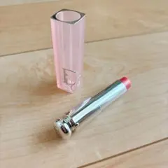 Dior ディオールアディクトリップグロウ　077 キャンディ