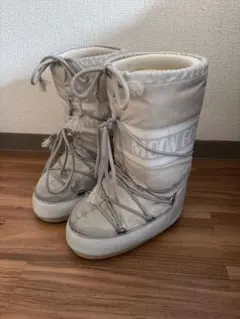Moon Boot ブーツ