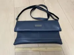 美品　nano universe ショルダーバッグ ネイビーのサムネイル