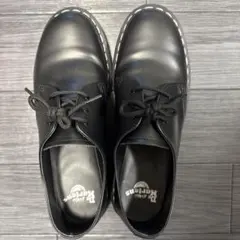 ドクターマーチン3ホール　UK9