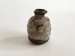 タイ・骨董・出土品】宋胡録（スンコロク）白釉斑紋小壺（1301年~1600