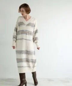 fifth フィフス　 デザイン編みVネックニットワンピース　CEDNI