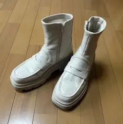 【美品】厚底ブーツ ホワイト、アイボリー