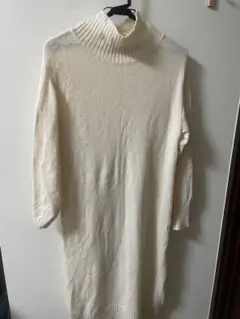 【FRAY I.D 】フレイアイディーアイボリー タートルネックニットワンピース