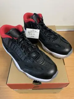 エア　ジョーダン　11 レトロ