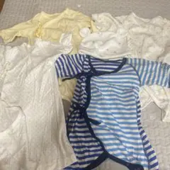 ベビー肌着４枚と帽子セット
