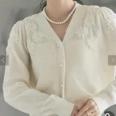 ラブティックボンボン お花刺繍クロップドカーディガン ニット 長袖のサムネイル