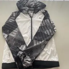 【美品】PUMA レディース　トレーニングウェア ウィンドブレーカー